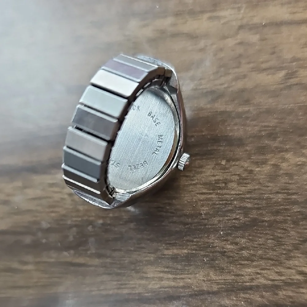 Vintage Watch Ring Collezio Stretch Silver Quartz Women Men GREAT SHAPE